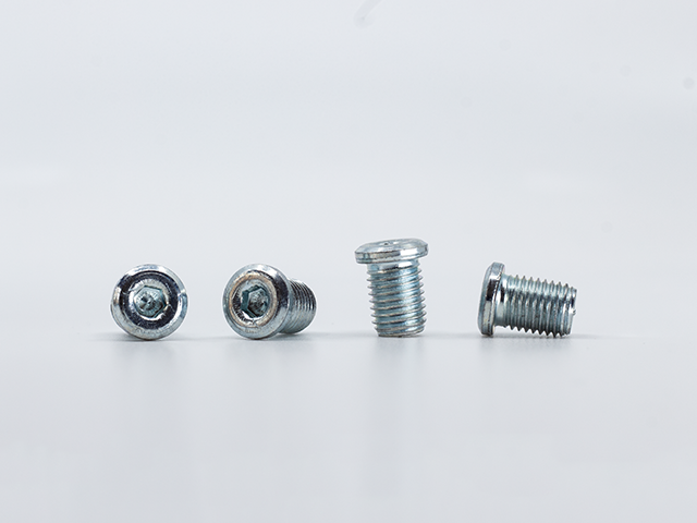 Wire clamp screw